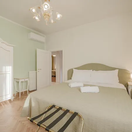公寓 Santo Stefano Palace