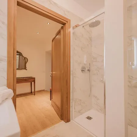 Santo Stefano Palace