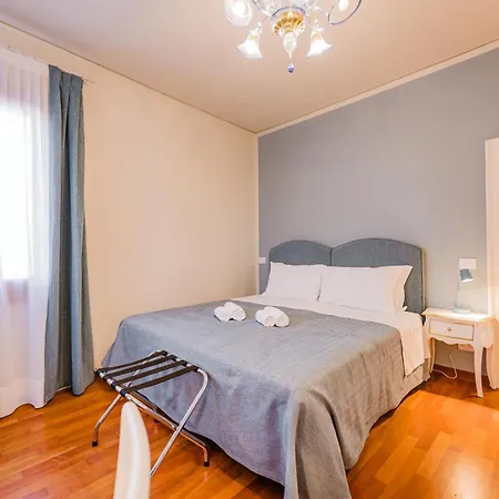 Santo Stefano Palace Benátky