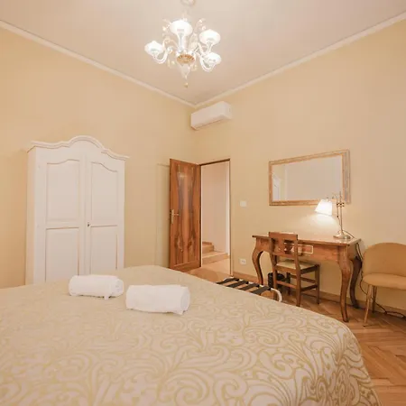 Santo Stefano Palace Apartmán