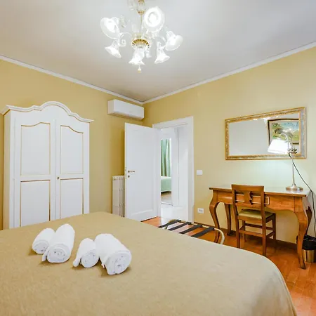 Apartmán Santo Stefano Palace