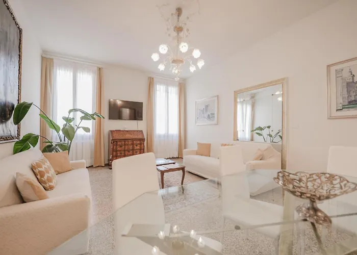 Appartement Santo Stefano Palace