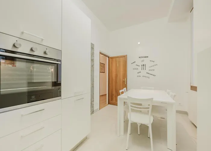 Santo Stefano Palace