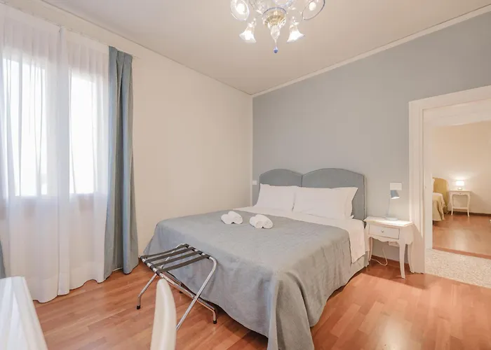 Santo Stefano Palace Апартаменты
