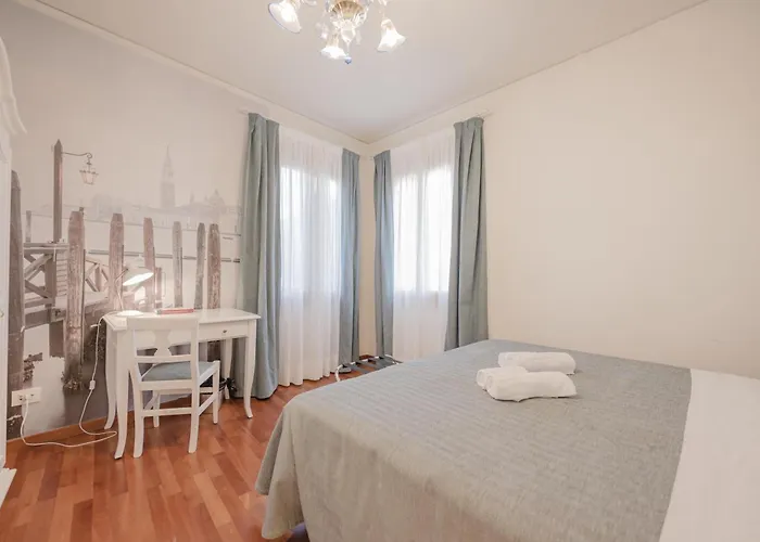 Santo Stefano Palace Апартаменты *