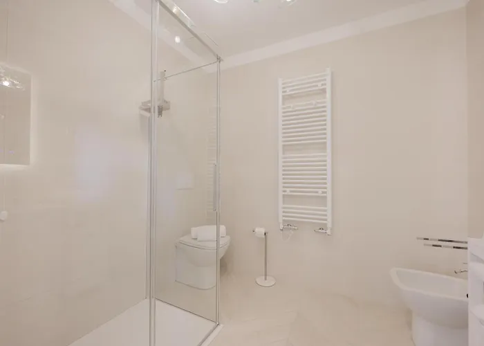 Santo Stefano Palace Διαμέρισμα *