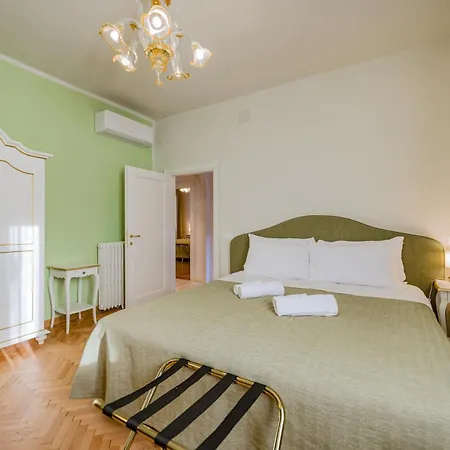 Santo Stefano Palace Апартаменты