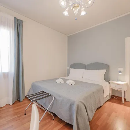 Santo Stefano Palace Апартаменты